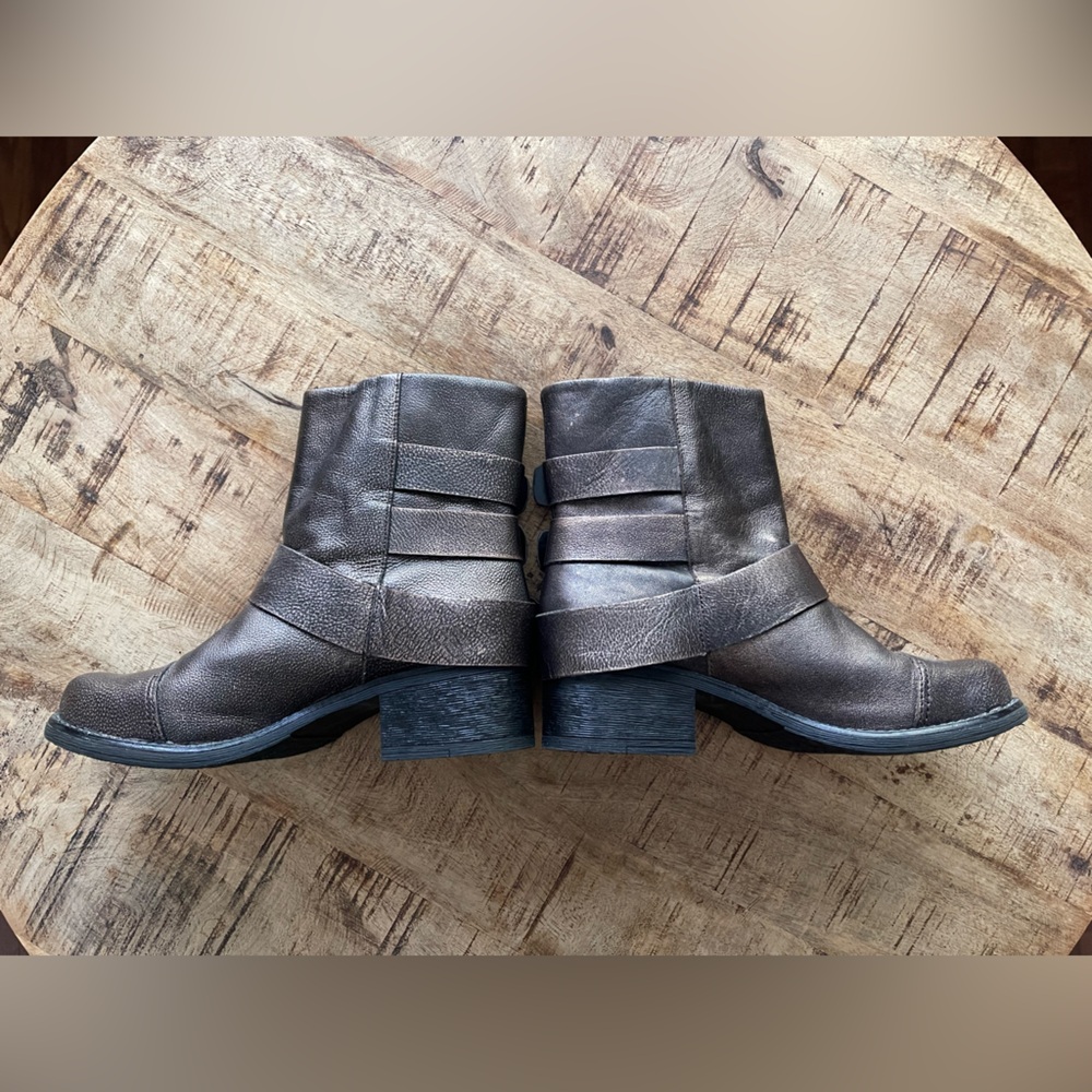Kenneth Cole Reaction Bronze Moto Boots - Picture 4 of 9